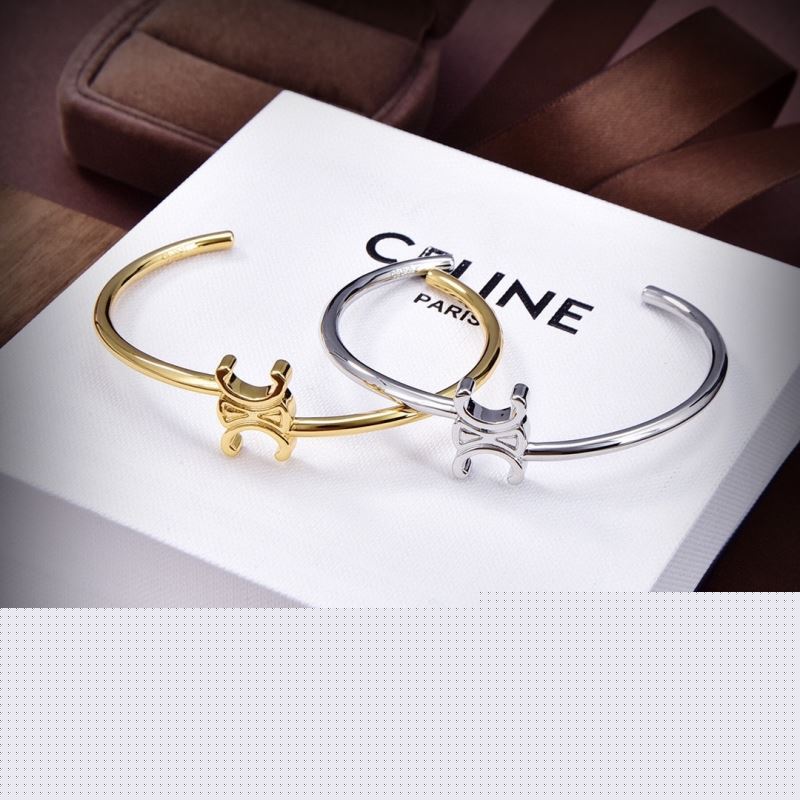 Ce**e bracelets